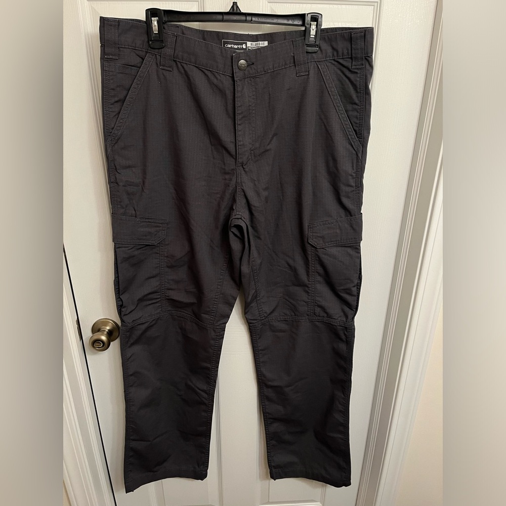 NWT Carhartt Men’s size 38x32 Force Relaxed Fit Ripstop Cargo Work Pants